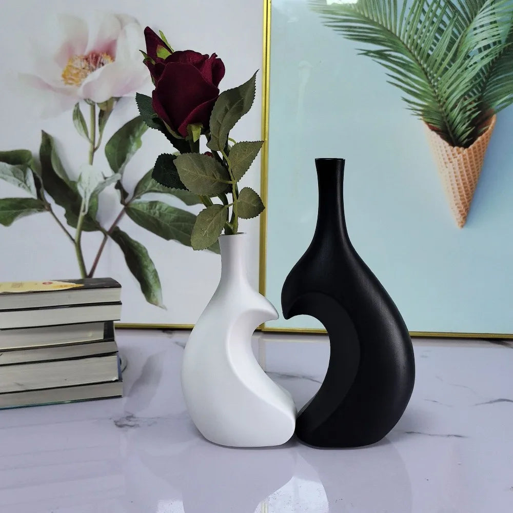 Heart-Shaped Vase Set
