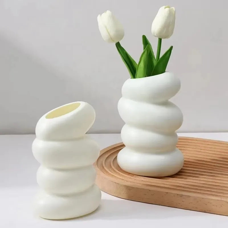 Nordic Spiral Vase